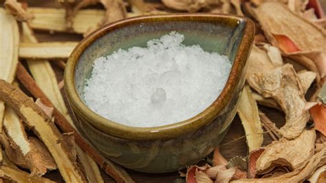 Effective Ways To Use Camphor To End Persistent Problems Vastu Tips