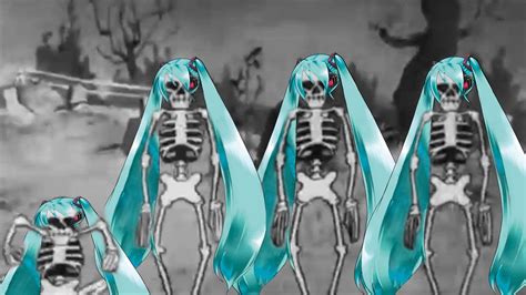 Hatsune Miku Spooky Scary Skeletons But She Sings Everything Youtube