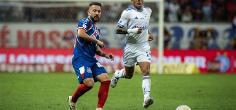 Cruzeiro x Bahia veja onde assistir horário e prováveis escalações do