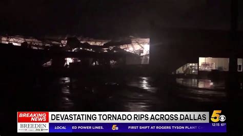 Tornado Rips Through Dallas Leaves More Than 100000 Without Power