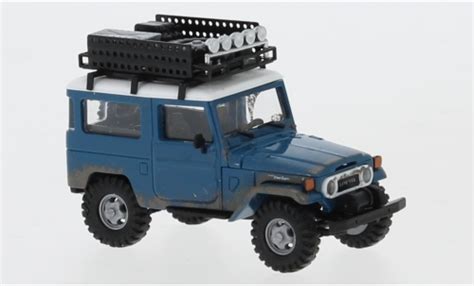 Coche Miniatura Toyota Land Cruiser Busch Hzj Bergwacht