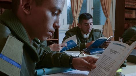 El Ejército presentó su oferta educativa opciones para ingresar a la