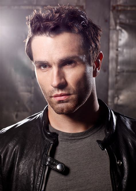 Sam Witwer Dc Universe German Wiki Fandom