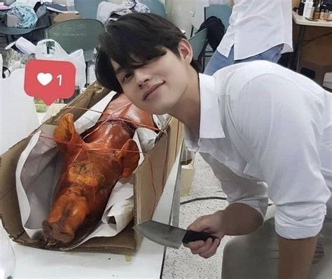 Pin by 𝑱𝒊𝒊𝒏 on BrightWin Young cute boys Cute gay couples Cute gay