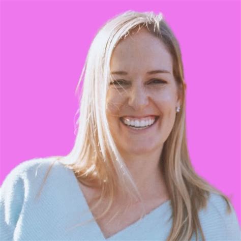 Your Dating Coach 👩‍ ️‍👨 Emilybucknell • Threads Say More