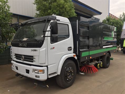 Dongfeng X Road Sweeper Washing Truck Street Sweeping Vehicle China