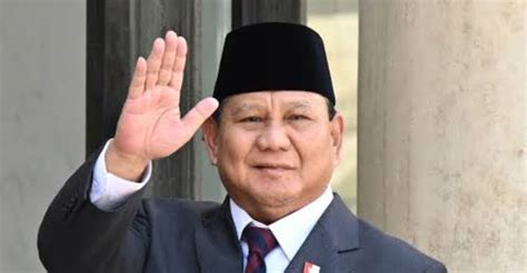 Prabowo Ajak Seluruh Warga Indonesia Bergandengan Tangan