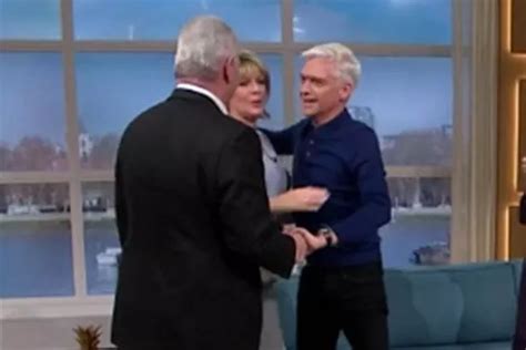 Phillip Schofield And Ruth Langsford Hug Amid Feud Rumours As He Says He S Gay Daily Star