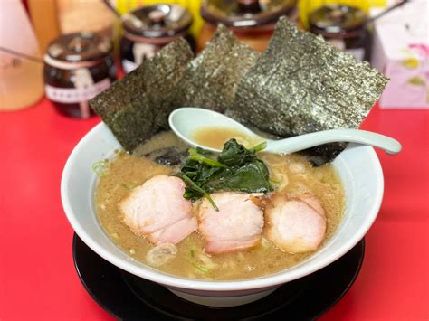 オープン 濃厚豚骨醤油の家系ラーメンラーメン村井村 鳥取マガジン