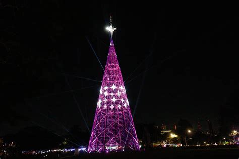 Natal em SP Árvore do Ibirapuera é inaugurada 29 11 2023 Cotidiano