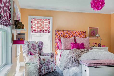 What Color Curtains Go With Peach Walls Find Out Now