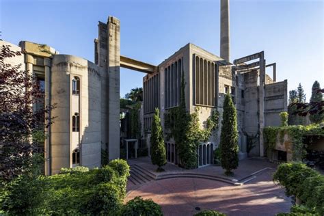 Las 5 Mejores Obras De Ricardo Bofill El Heredero De Gaudi Barcelona