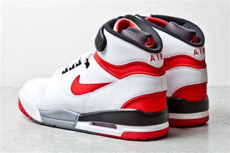 Nike Air Revolution White Red Black