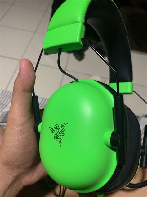 Razer Blackshark V2 X Green Edition Audio Headphones Headsets On