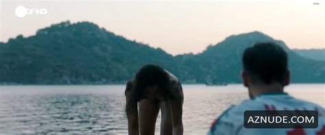 ES GILT DAS GESPROCHENE WORT NUDE SCENES AZNude