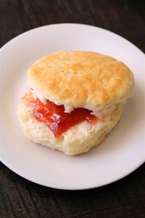 Easy 3 Ingredient Self Rising Flour Biscuits Video Kindly Unspoken