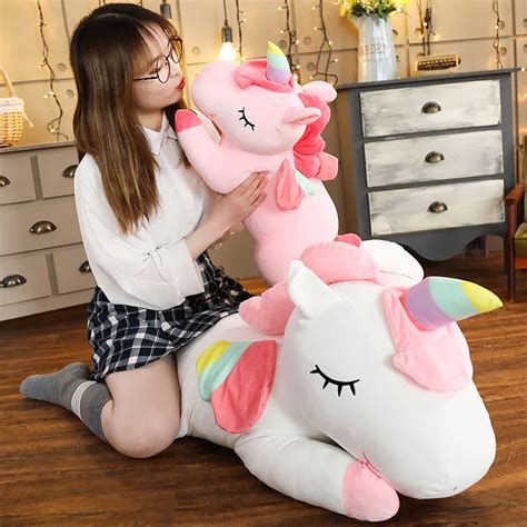 Tek Boynuzlu At Pel Oyuncak Unicorn Pelu Yast K Yumu Ak Doldurulmu