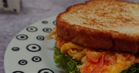 Resep Scramble Egg Crabstick Toast Oleh Zisca Cookpad