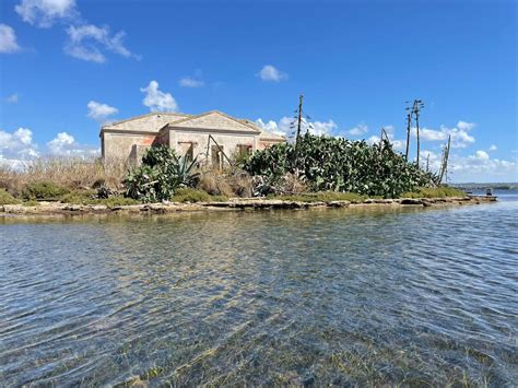 Escursione In Kayak Alla Riserva Naturale Dello Stagnone Freedome