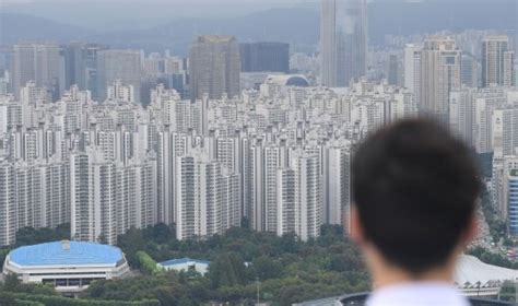 하락세 맞아···최근 2달간 서울 전체 거래 10건 중 3건은 신고가 네이트 뉴스