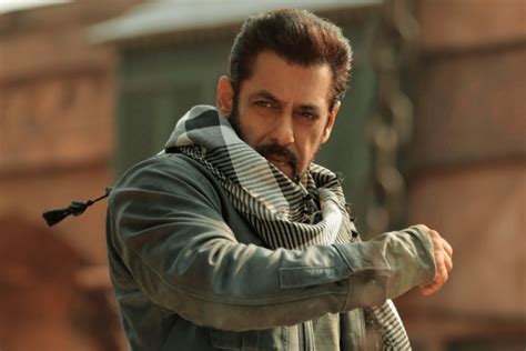 Salman Khan Announced The Sikandar Release On Eid 2025 Surprise