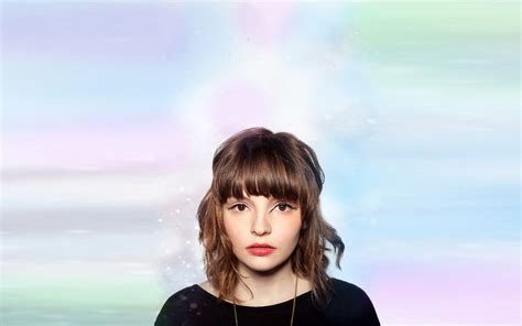 Lauren Mayberry From Chvrches Lauren Mayberry Fame Beautiful People