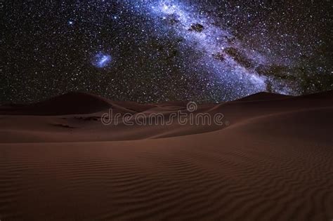 Amazing views of the Sahara desert under the night starry sky. Amazing ...