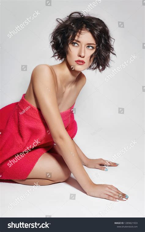 Naked Sexy Woman Short Hair Girl Stock Photo Shutterstock