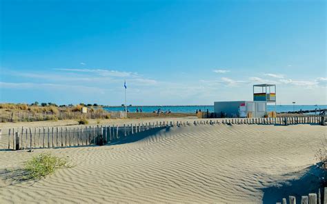 Plage Sud De Port Camargue