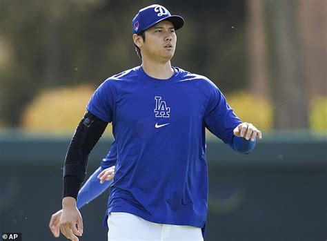 Shohei Ohtani To Make Dodgers Debut On Tuesday With M Man Fit To