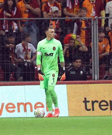 Son dakika Galatasaray haberleri Fernando Muslera nın alternatifi