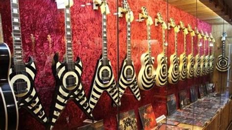 World's Largest ZAKK WYLDE Guitar Collection Up For Grabs - BraveWords