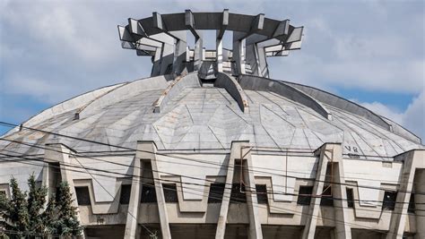 Soviet architecture in Chisinau, Moldova - Alternative travel guide