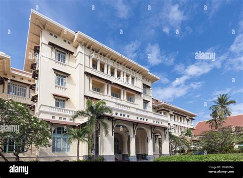 Cambodia Phnom Penh Raffles Hotel Le Royal Exterior Stock Photo Alamy