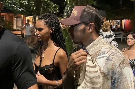 Lewis Hamilton Celebra Fim De Ano Na Bahia Ao Lado De Modelo Brasileira