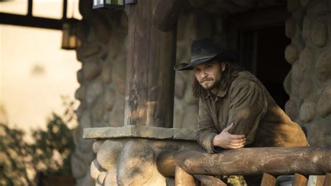 'Yellowstone': Luke Grimes Says Kayce's 'Dealing With His Demons' at ...