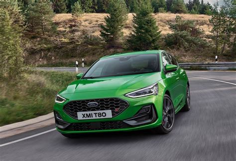 Test Review 2022 Ford Focus ST Ecoboost Test AutoGids