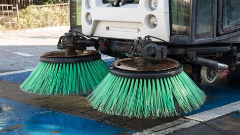 What is a Sweeper Broom? And When is it Time for a Sweeper Broom Replacement? | United Rotary ...