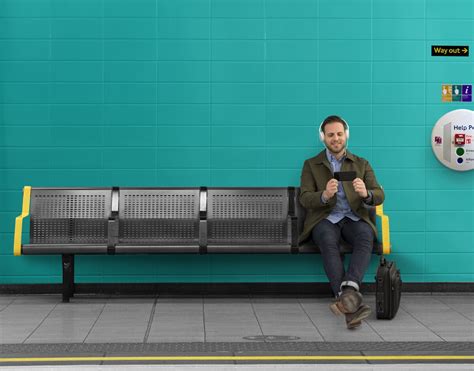 EE BRINGS FIRST 4G CONNECTIVITY TO NEW WAVE OF LONDON UNDERGROUND STATIONS