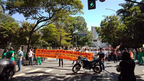 Servidores Do Ipsemg Protestam Por Recomposi O Salarial Em Bh Minas