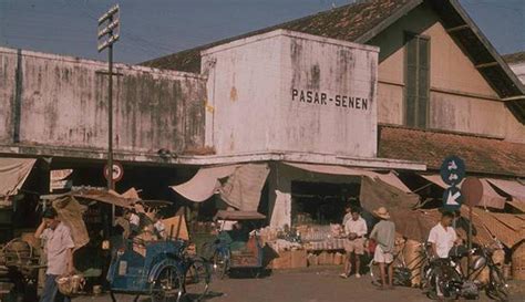 Mengenang Pasar Senen Lewat Foto Tempo Dulu Foto