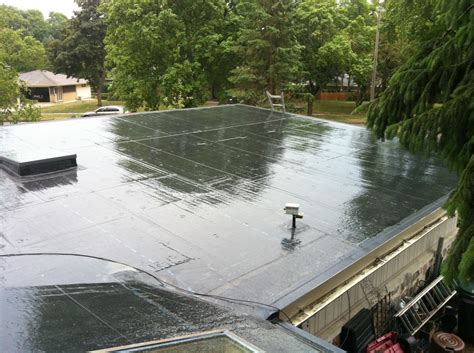 What Are The Benefits Of Epdm Rubber Roofing From Paramount Roofing And