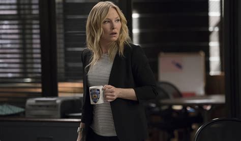 Why Did Kelli Giddish Leave SVU What Happened To Amanda Rollins