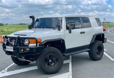 Sell Pearl White Toyota Fj Cruiser In Manila