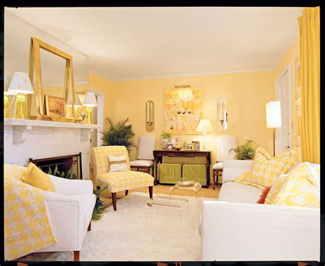 20 Yellow Living Room Ideas For A Bright And Sunny Space 43 OFF