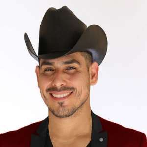 Espinoza Paz Birthday, Real Name, Age, Weight, Height, Family, Facts, Contact Details, Wife ...