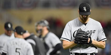 Lucas Giolito struggles in loss to Twins