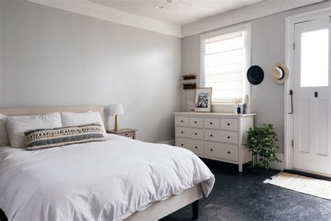 What an "Adult" Bedroom Looks Like, According to Real Estate Agents ...