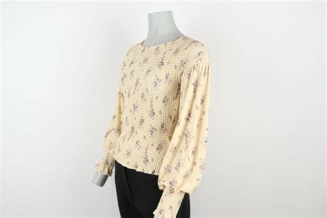 Gina Tricot Blus Topp Stl Xs K P Begagnat Second Hand Online