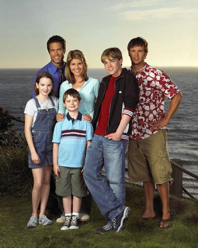 Summerland Cast